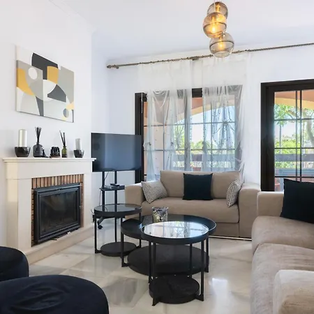 Lejlighed Stunning 3br In Hacienda Del Sol & Pool Estepona